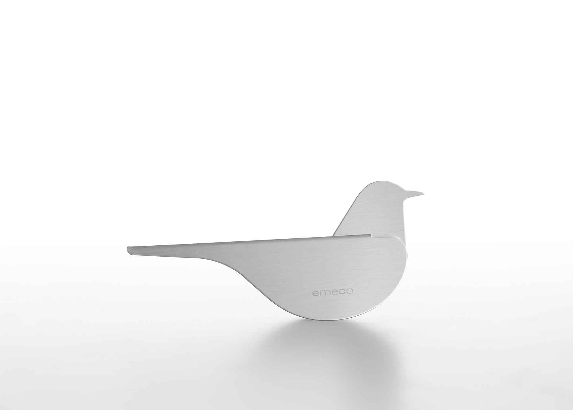 Yun Li Emeco bird in aluminium