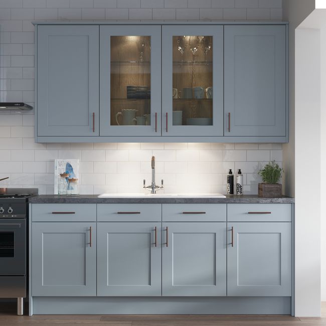 Galley Kitchen Ideas: Smart Designs for Narrow Spaces | Homebuilding