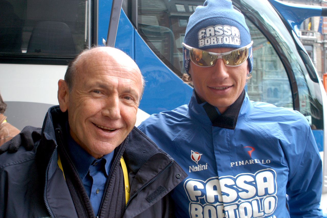 Filippo Pozzato with Fassa Bortolo manager Giancarlo Ferretti on the day of his Tour de France debut in Liege in 2004.