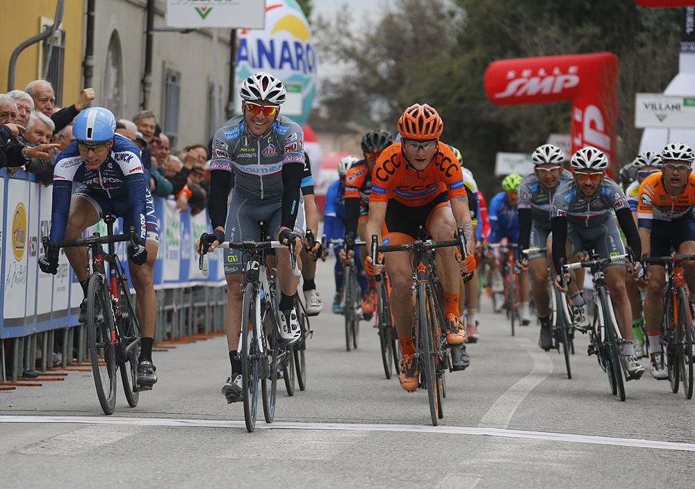 Manuel Belletti (Southeast) wins the stage
