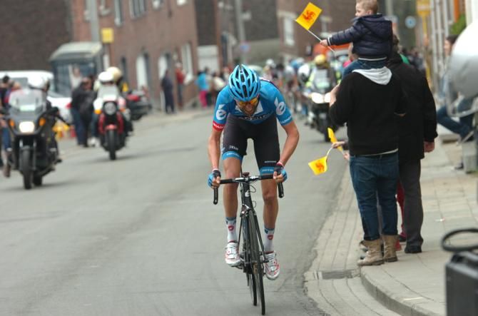 GC leader Kirk Carlsen leads the chase group early in the circuit race.\