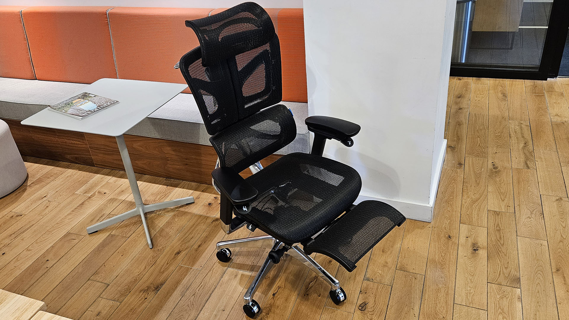 An OdinLake Ergo Butterfly 753 in an office