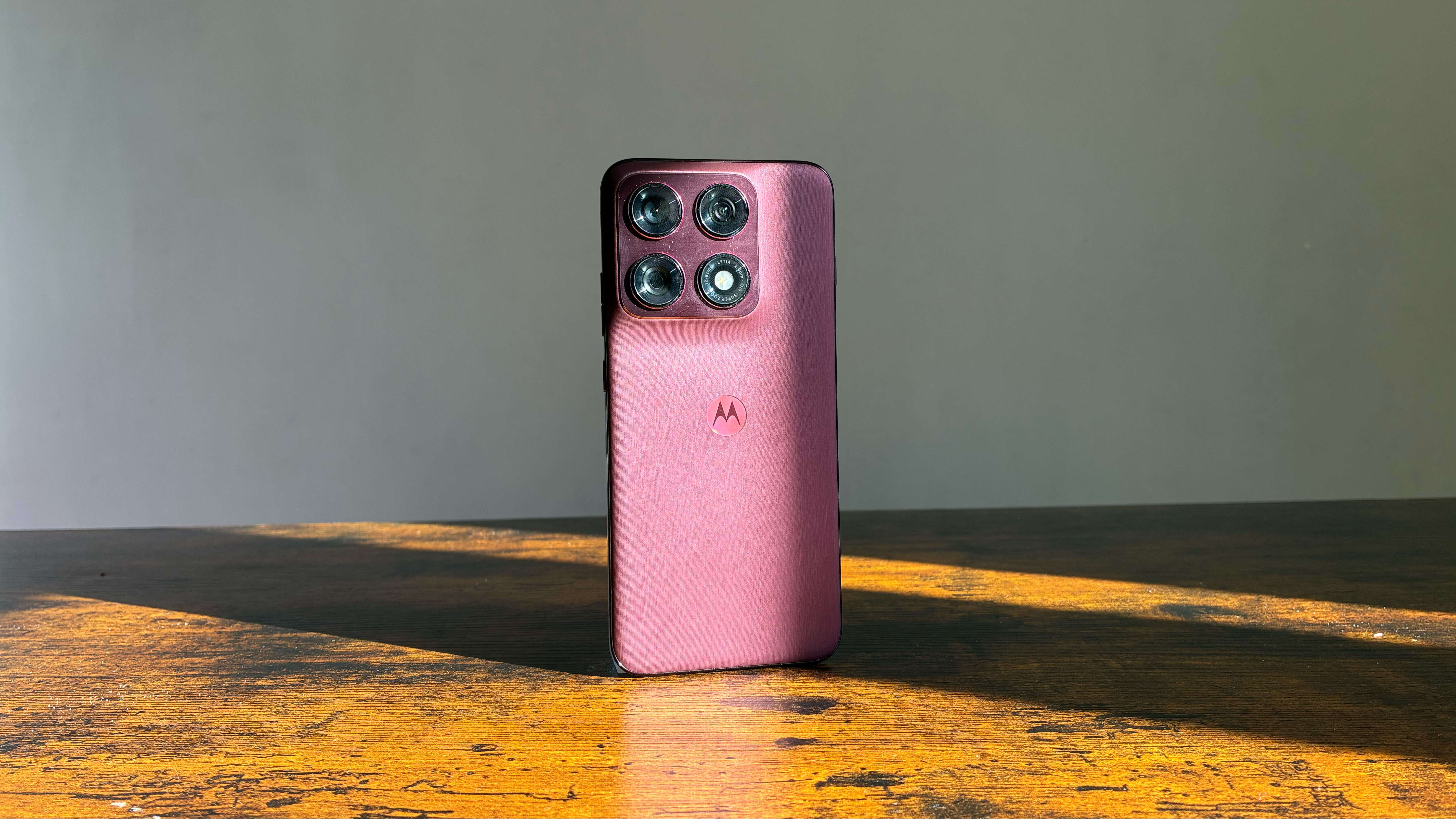 The Motorola Edge 70 Pro on a desk