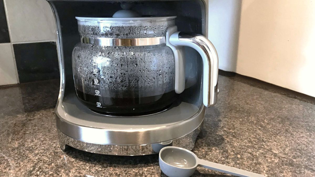 Smeg Drip Filter Coffee Machine