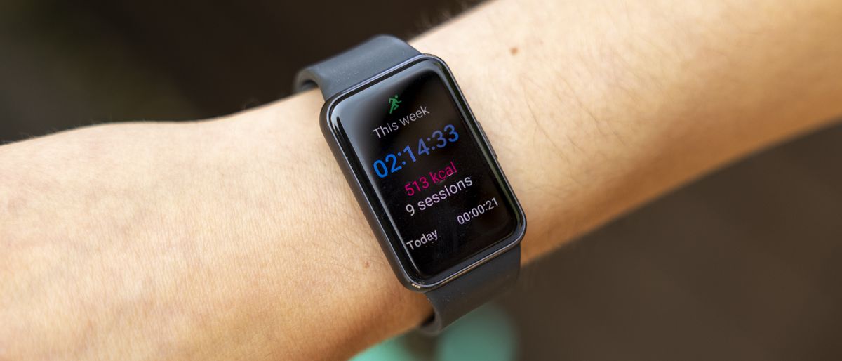 I wore the Samsung Galaxy Fit 3 for 2 weeks, and it's impressively cheap for the sheer amount of features it packs