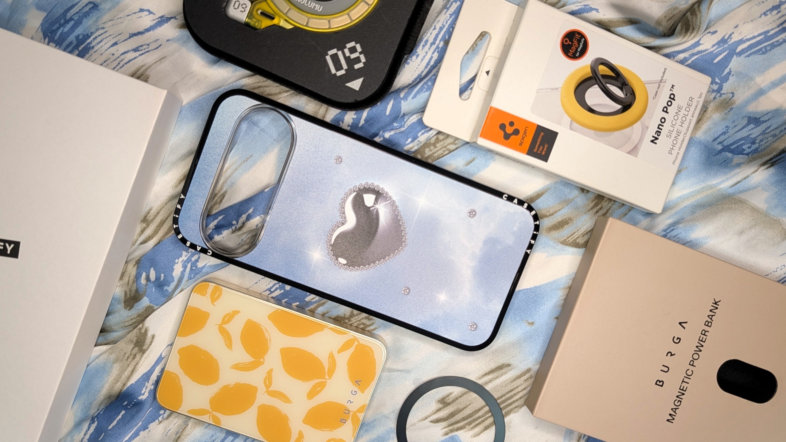 Pixelsnap and Qi2 accessories for the Pixel 11