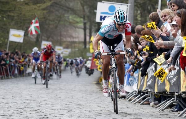 Philippe Gilbert (Omega Pharma-Lotto) got away on the Bosberg
