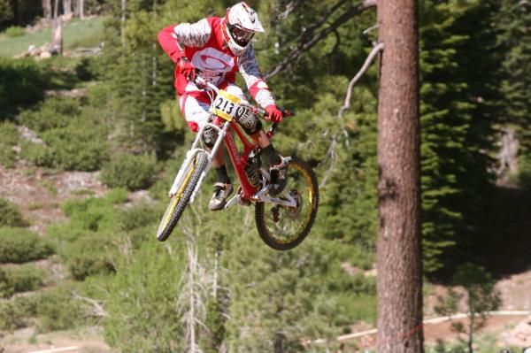 Cedric Gracia (Brigade) rides to a podium spot.