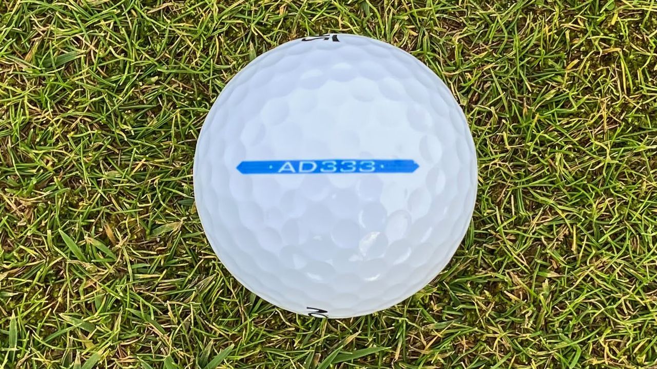 Photo of the alignment aid on the 2024 Srixon AD333 Golf Ball