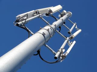 Mobile mast