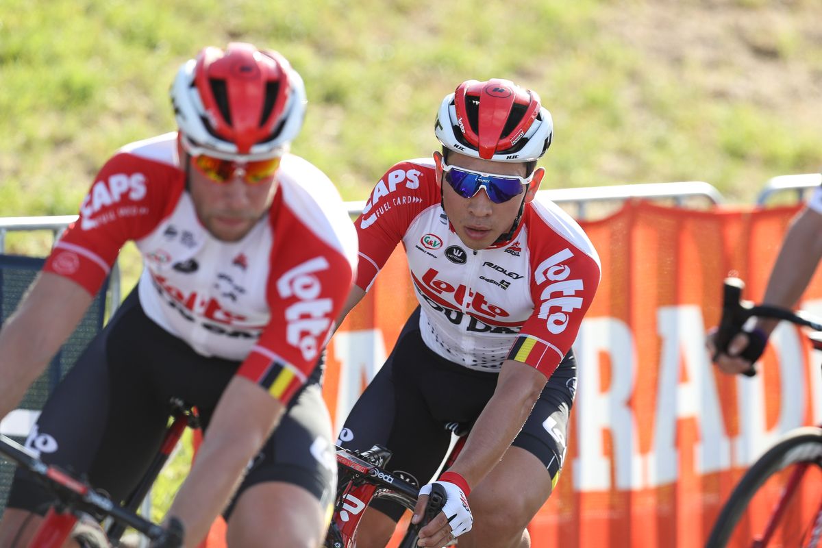 Roger Kluge leads Caleb Ewan