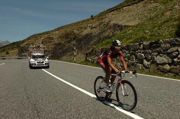 Oscar Pereiro (Caisse d'Epargne) before abandoning in Tour de France stage eight.