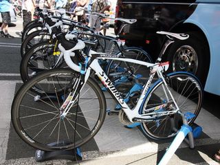 The custom painted Specialized S-Works Tarmac SL3 of Alberto Contador (Saxo Bank-Sungard) is easy to pick out against those of his teammates