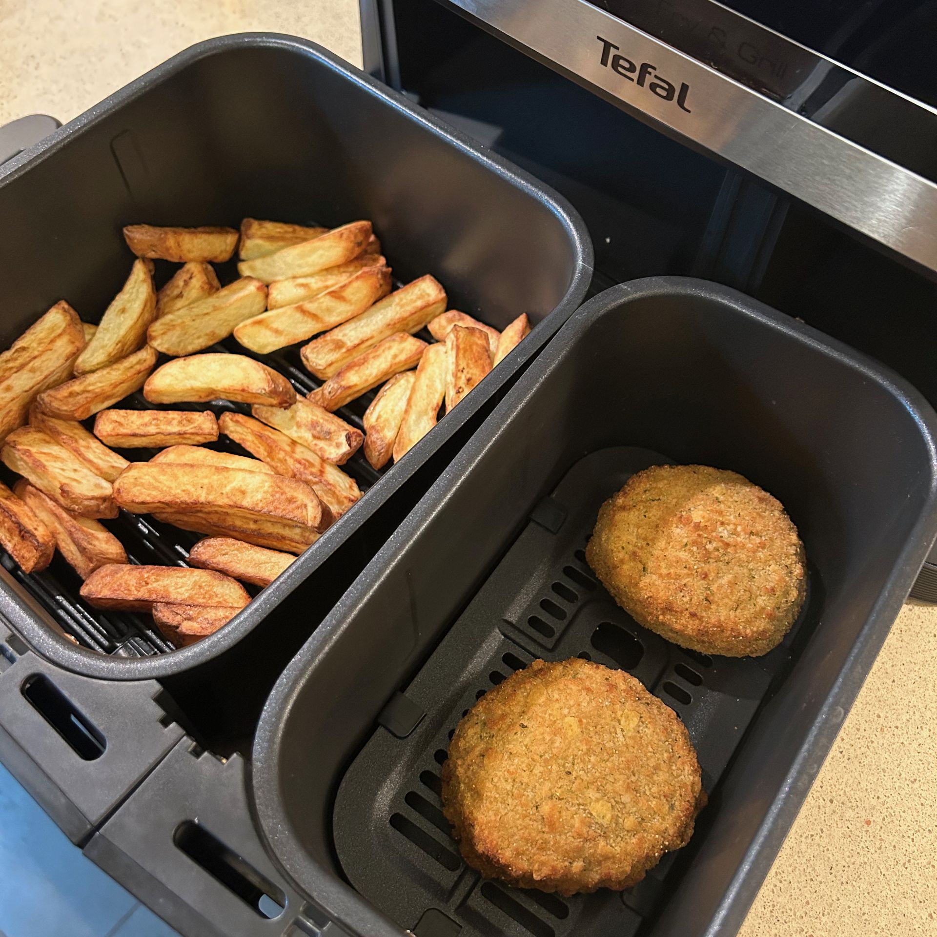 UNBOX Airfryer Accessoires voor Philips Dual Basket Airfryer 3000-serie 6L/3L - Heteluchtfriteuse Accessoires set voor Tefal Dual Easy Fry 5,2/3,1L - Met Airfryer Siliconen vorm, Grillrooster