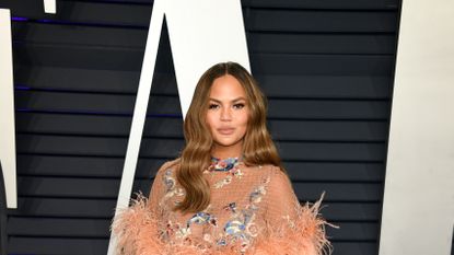 beverly hills, california february 24 chrissy teigen attends the 2019 vanity fair oscar party hosted by radhika jones at wallis annenberg center for the performing arts on february 24, 2019 in beverly hills, california photo by axellebauer griffinfilmmagic