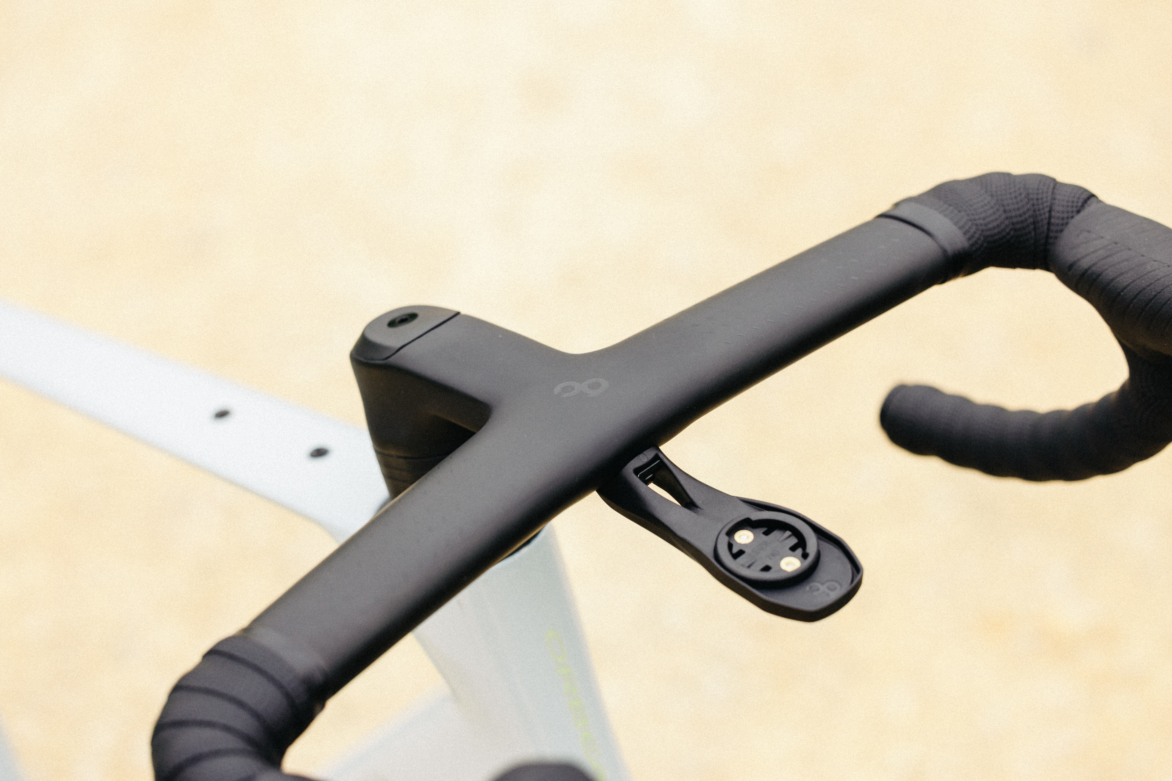 Orbea Terra Race intigrated handlebar detail