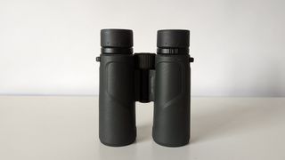 A wider view of the whole binocular