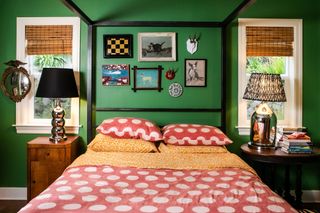red and green in a bedroom