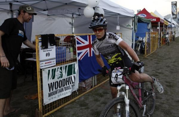 New Zealand's Megan Dimozantos, ninth Elite Women, in a Sunday morning pit stop.