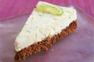Kit Kat crunch cheesecake