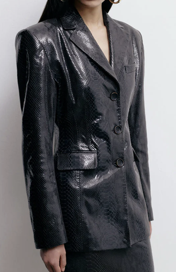 New Arrivals, Blazer 01 in Amazonia