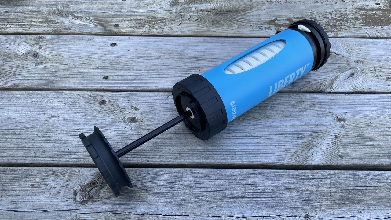 LifeSaver Liberty Water Purifier Bottle review keep it clean T3