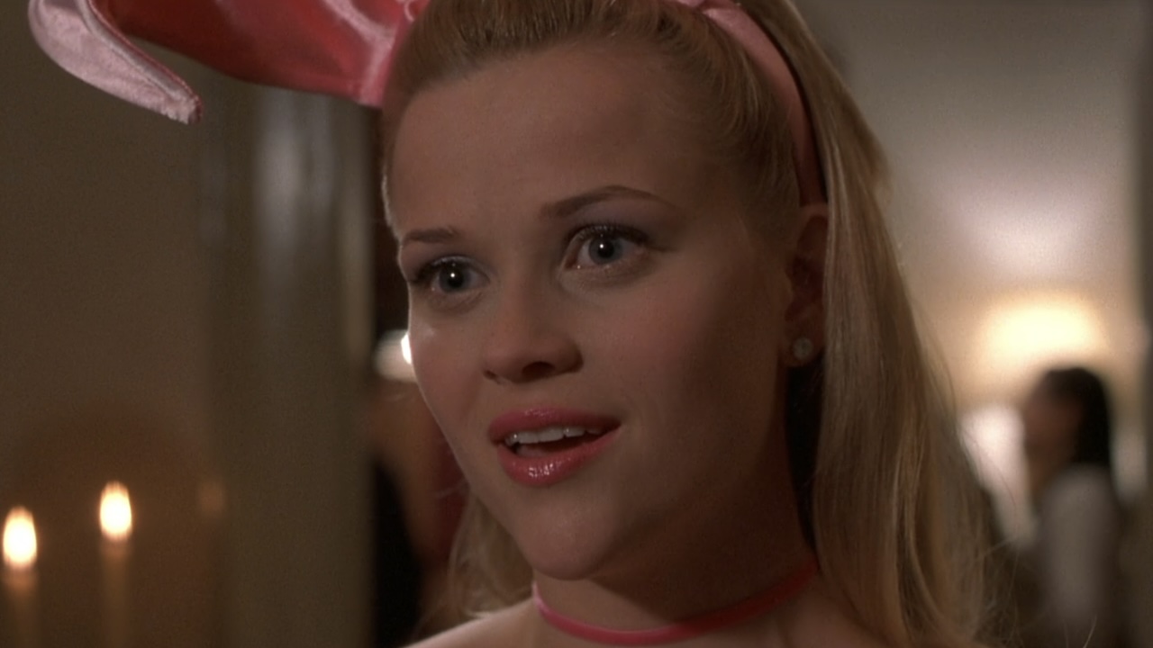 Elle looking upset in Legally Blonde