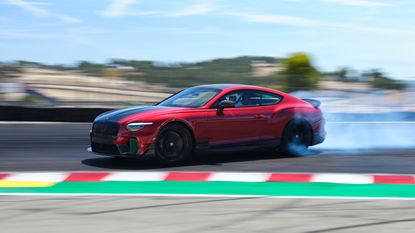 Bentley Supersports in Dragon Red