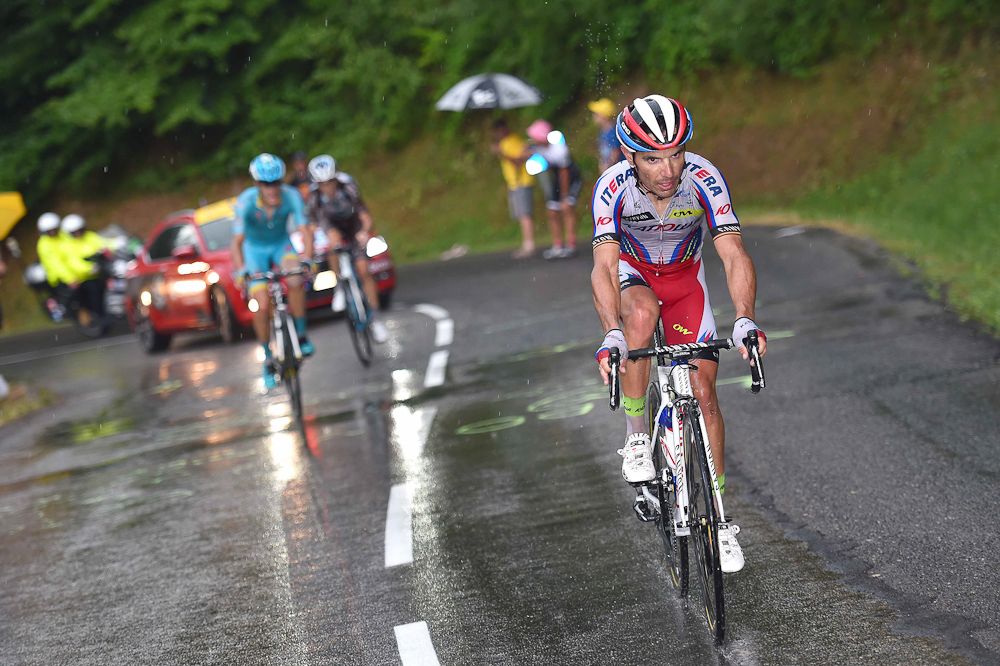 Joaquim Rodr&iacute;guez makes his move to win stage 12.