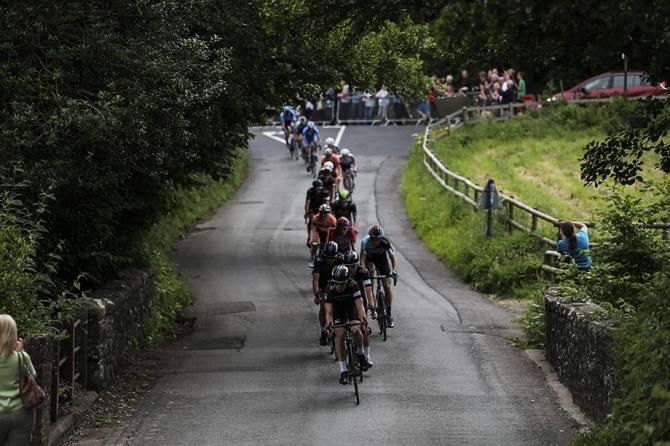 The main group were chasing hard.