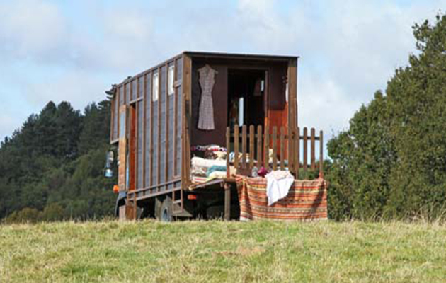 ges-sussex_view-of-back_cs_gallery_preview