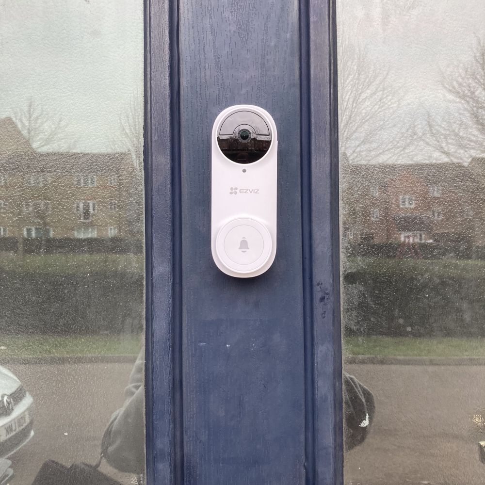 Ezviz DB2 Wireless Video Doorbell Review | Livingetc