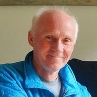 Thomas Hill's avatar