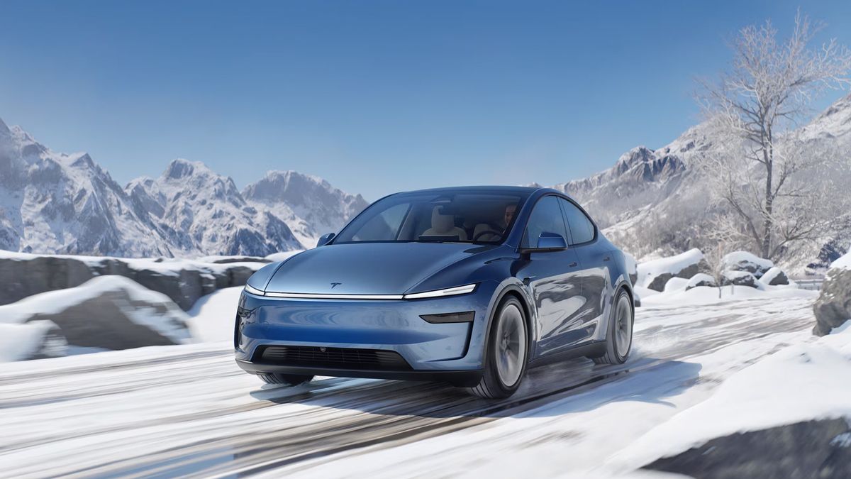 Tesla Model Y Juniper Refresh 2025