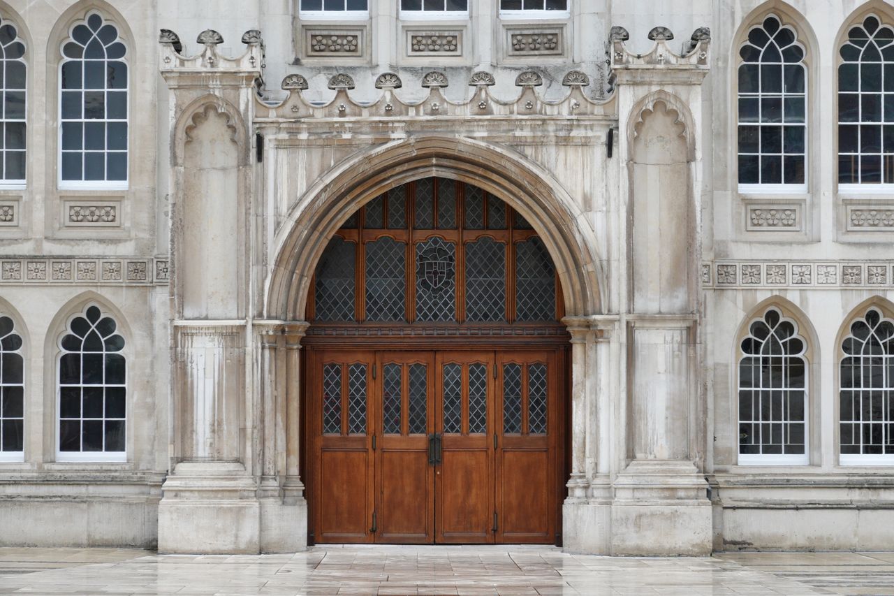 Sony Cyber-Shot RX100 VII sample gallery: ornate doors