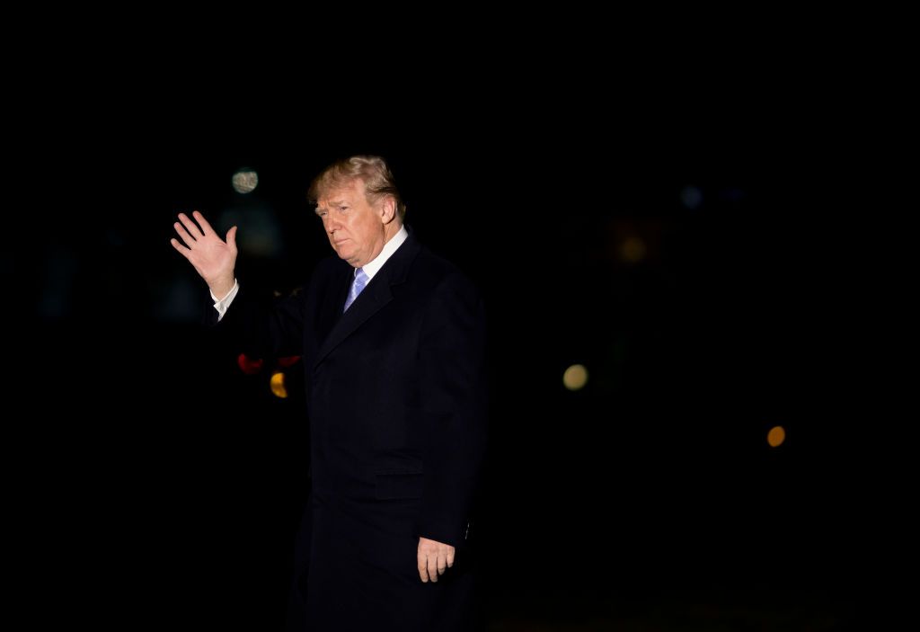 Trump waves goodbye