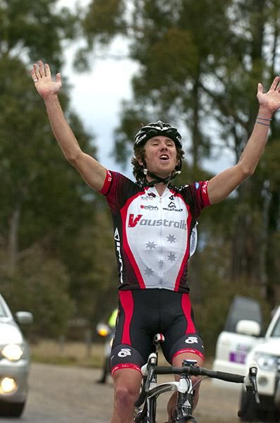 Cameron Peterson (V Australia) takes out the third of the tour in Bronte Park after breaking clear of a lead group around eight kilometres from the finish.