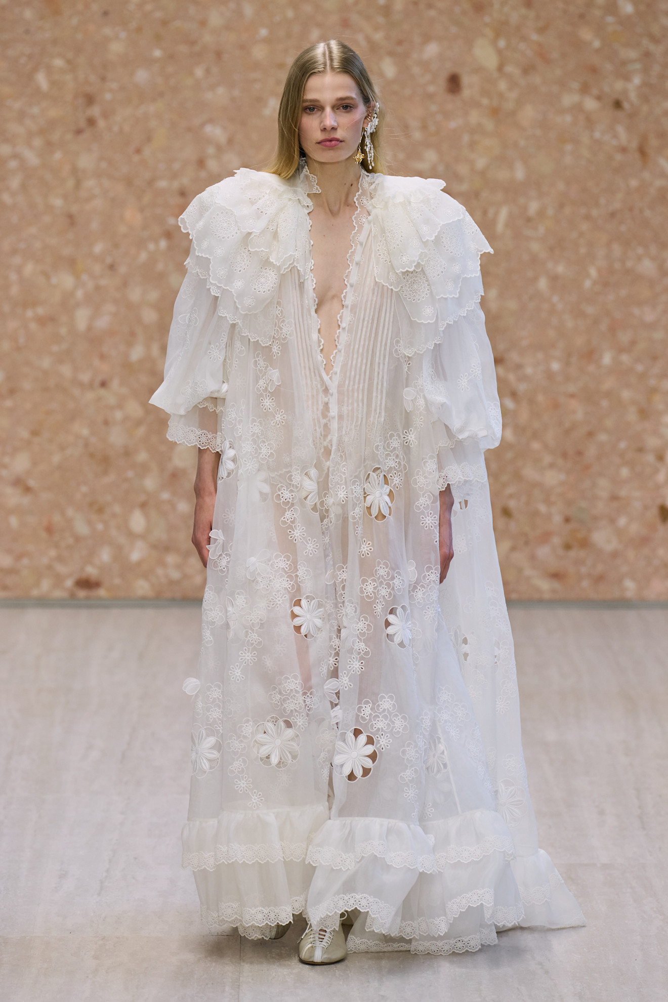 A model walks the Chlo&amp;eacute; spring/summer 2027 runway during Paris Fashion Week.