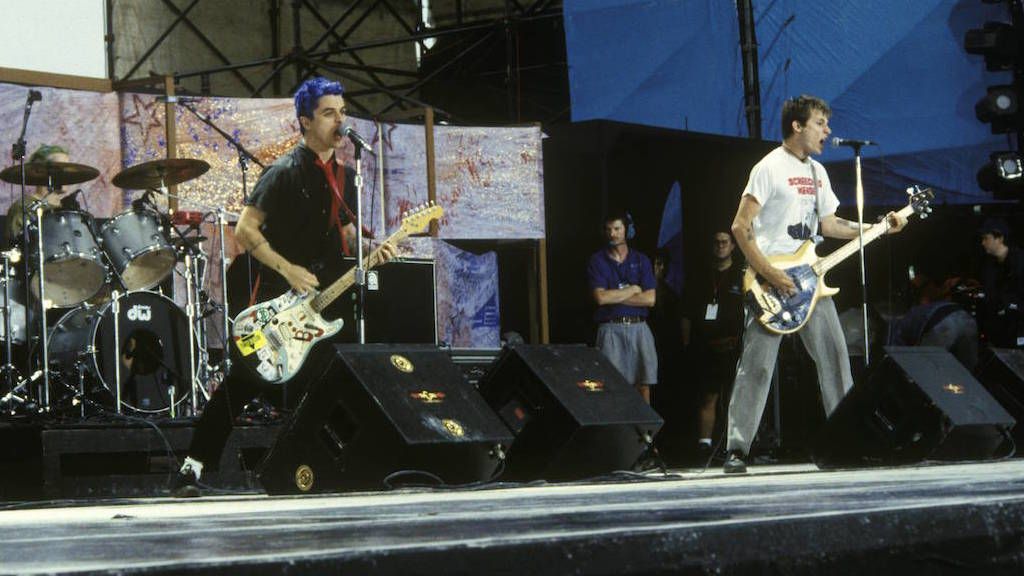 How Green Day's Woodstock performance turned into a muddy riot | Louder