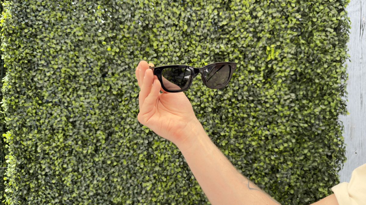 Google I/O 2026 - Eyes on with the Google's prototype smart glasses