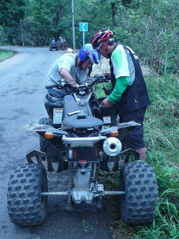 Cyclingnews' media vehicle, an ATV, broke down briefly during the race.
