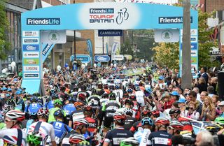 Camberley start, Tour of Britain 2014, stage seven