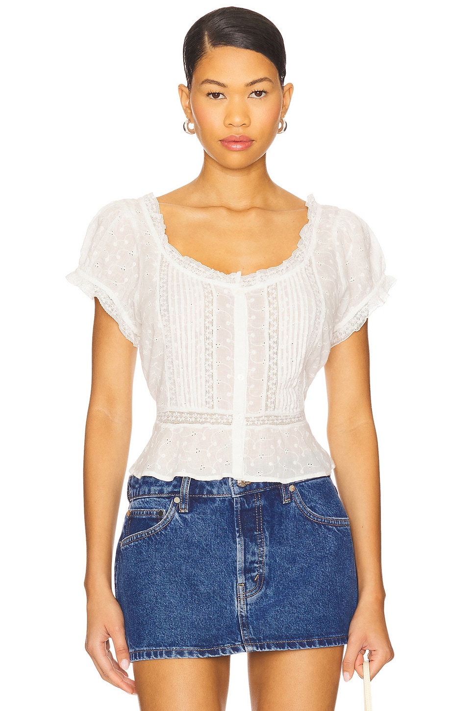 Sandi Top