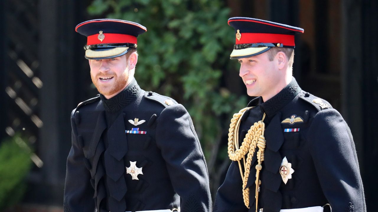 Prince Harry arrives at his wedding to Ms. Meghan Markle with his best man Prince William, Duke of Cambridge at St George&#039;s Chapel at Windsor Castle on May 19, 2018 in Windsor, England. 