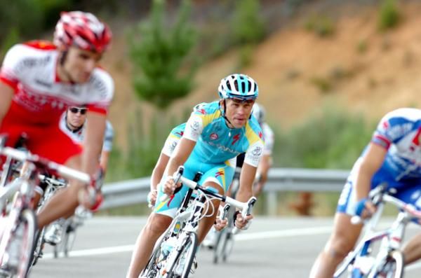 Fredrik Kessiakoff (Astana) is just 9 seconds off the overall lead.