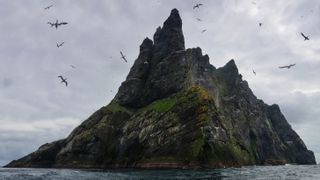 Jagged dark peaks on the Ocean -