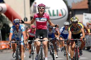 Judith Arndt (T-Mobile Women) celebrates one win of three at the Giro.