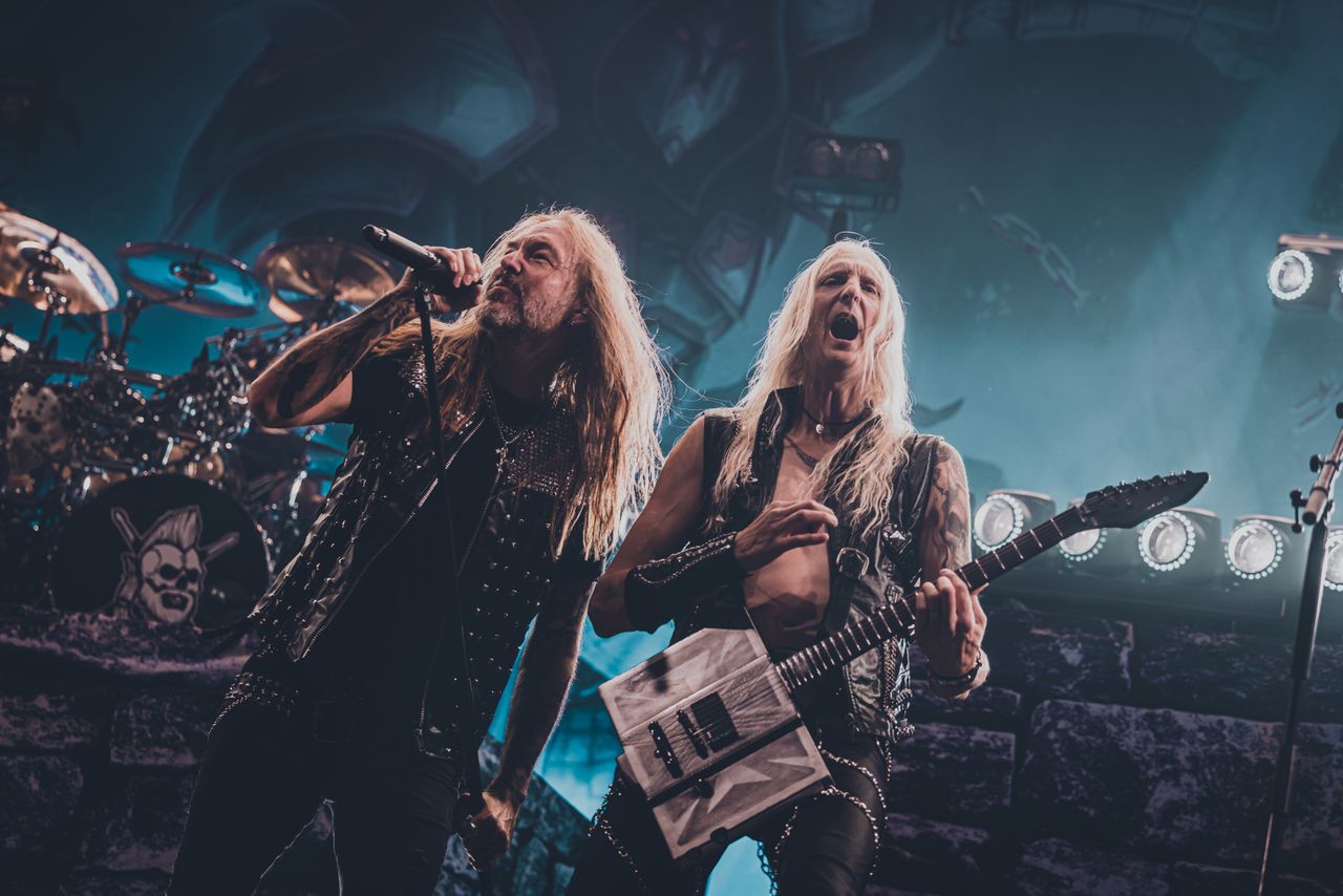 Hammerfall on stage
