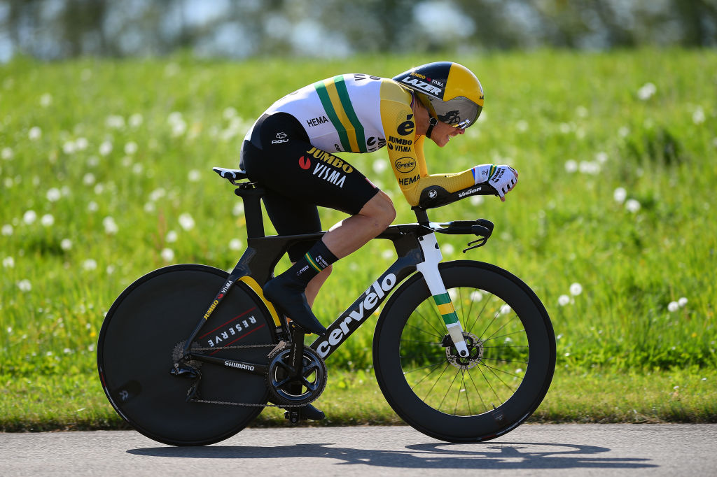 LAUSANNE SWITZERLAND APRIL 26 Rohan Dennis of Australia and Team Jumbo Visma sprints during the 75th Tour De Romandie 2022 Prologue a 512km individual time trial from Lausanne to Lausanne ITT TDR2022 on April 26 2022 in Lausanne Switzerland Photo by Dario BelingheriGetty Images