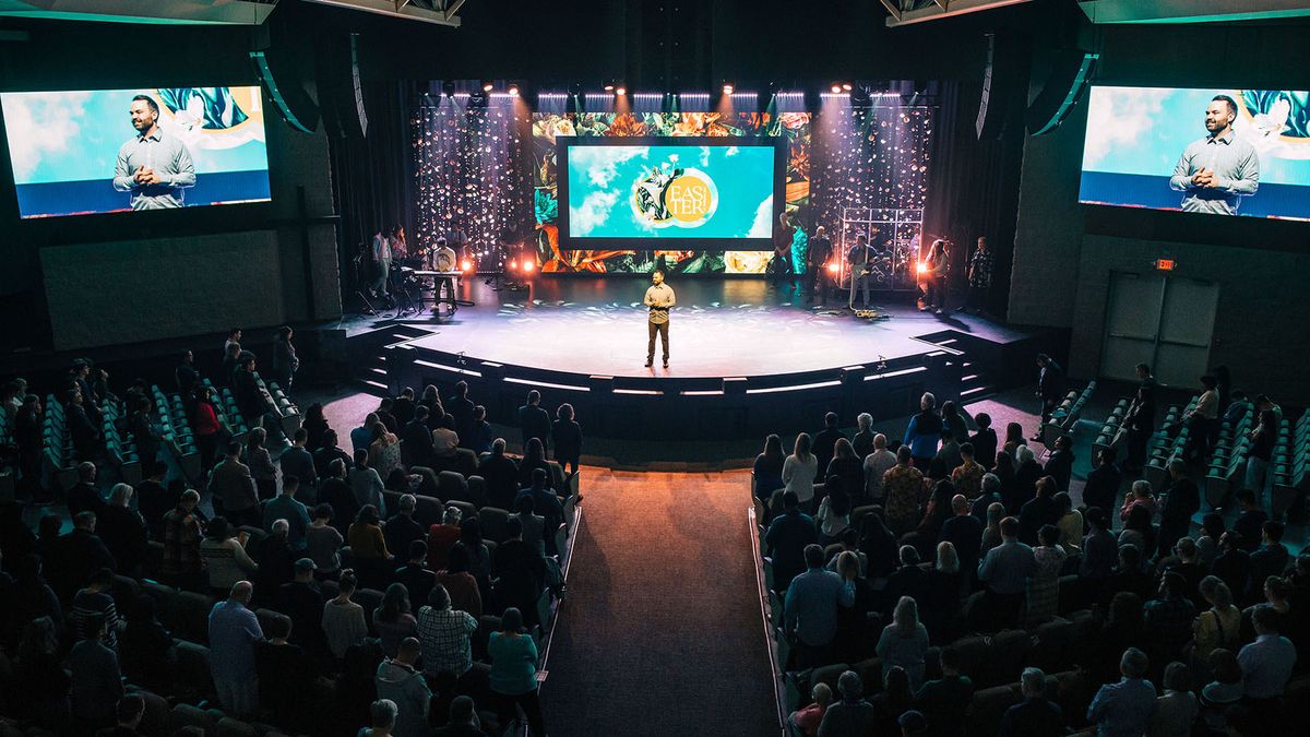 Summit Integrated Systems recently installed L-Acoustics Kara IIi and A15i arrays at Timberlake Church’s main campus in Redmond, Washington.